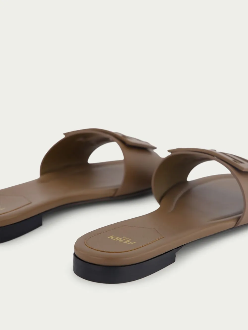 Baguette Brown Leather Slides