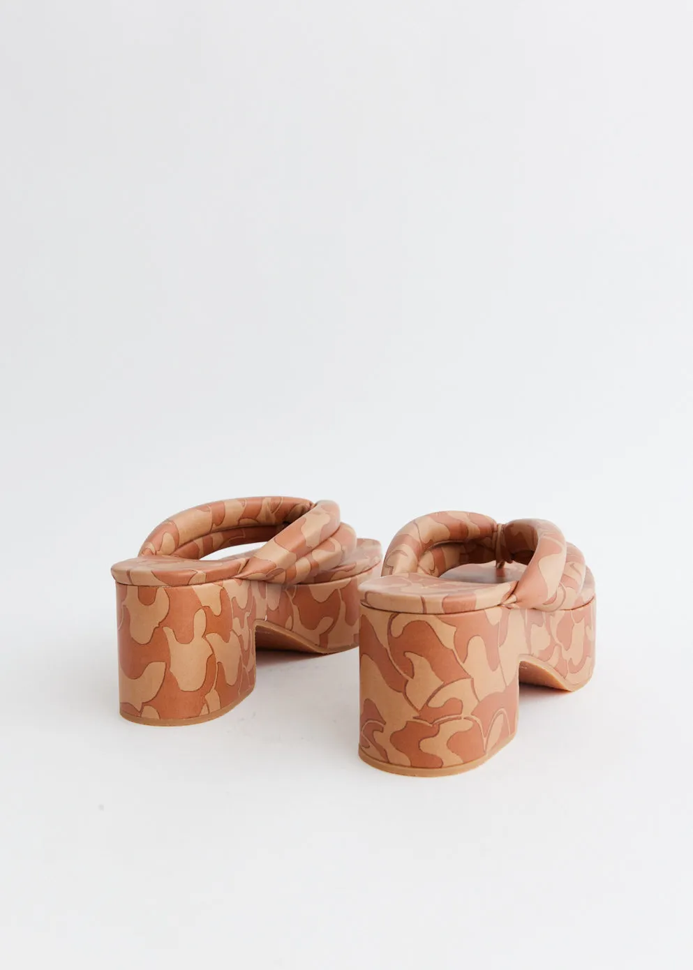 Clog Thongs