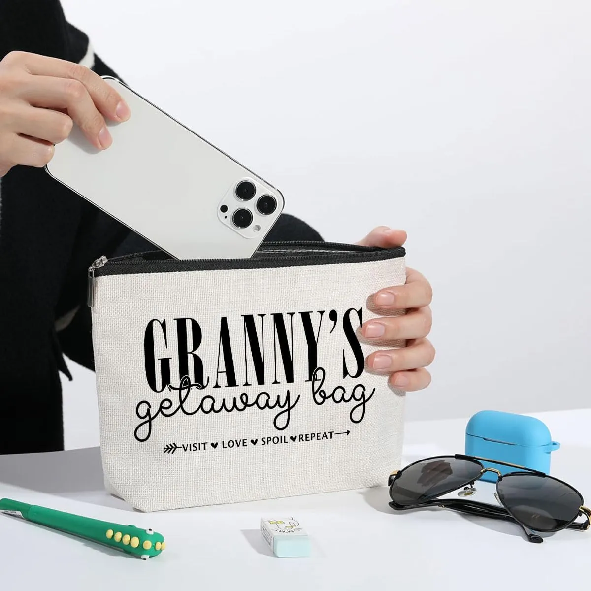 Grandma Gifts Granny Gifts Makeup Bag Gifts for Grandma Travel Toiletry Bag Cosmetic Bag Mothers Day Christmas Retirement Grandmothers Day Gifts Grandma Birthday Gifts for Women Grandmother Granny