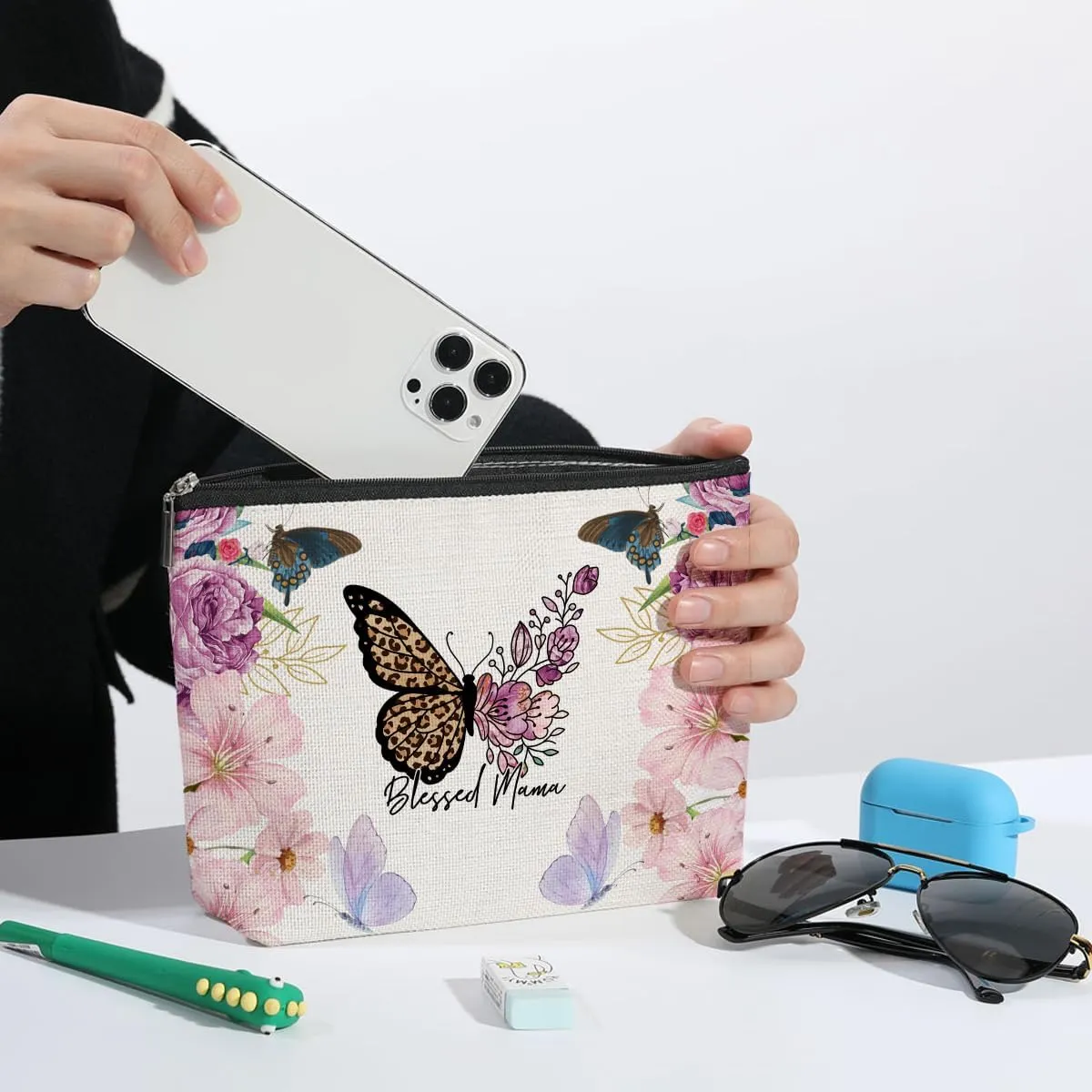 Mama Gifts Mama Makeup Bag Mom Gifts New Mom Gifts Mom Gifts from Daughters Sons Best Mom Gifts Mother Gifts Appreciation Gifts for Women Female Mommy Mammy Retirement Birthday Christmas Mothers Day