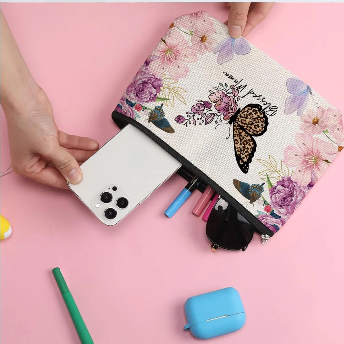 Mama Gifts Mama Makeup Bag Mom Gifts New Mom Gifts Mom Gifts from Daughters Sons Best Mom Gifts Mother Gifts Appreciation Gifts for Women Female Mommy Mammy Retirement Birthday Christmas Mothers Day