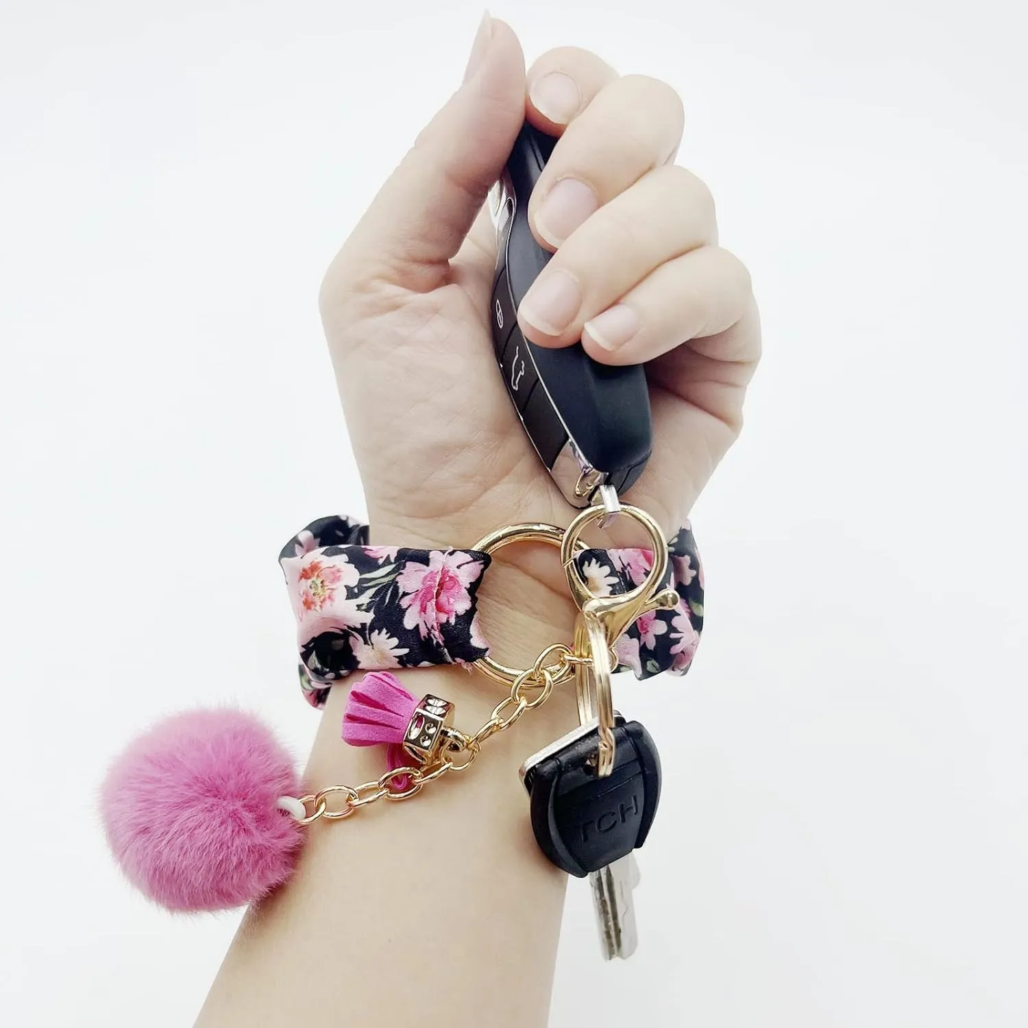 Stretchy Wrist Strap Key Chain, Elastic Scrunchie Bracelet Keys Ring Wristlet Keychain with Tassels Flower Fur Pom