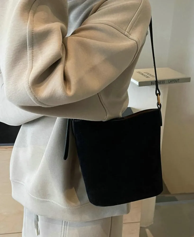 Suede Bucket Bag Shoulder Underarm Bag for Women Suede Satchels Handbag Crossbody Bag Slouchy Shoulder Bag Tote Purse